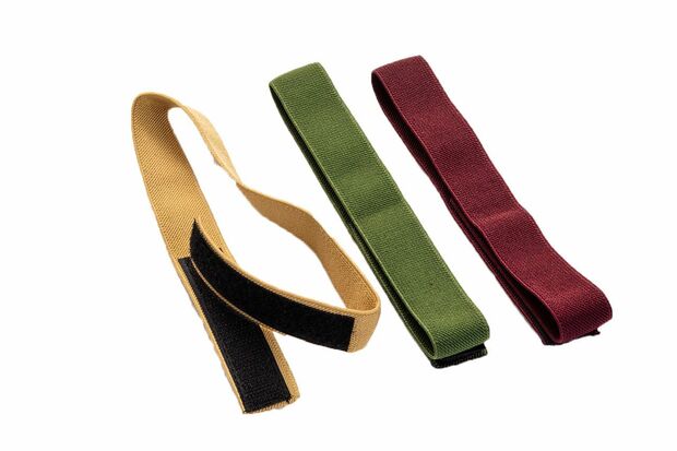 ダイソー べんりベルト（3P） ブランケットやテントのポールなどを留めるのに便利、カラーもかわいい3色セット