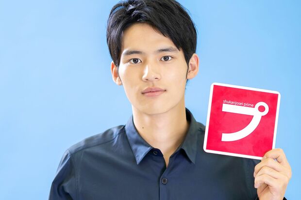 岡田健史　撮影／佐藤靖彦