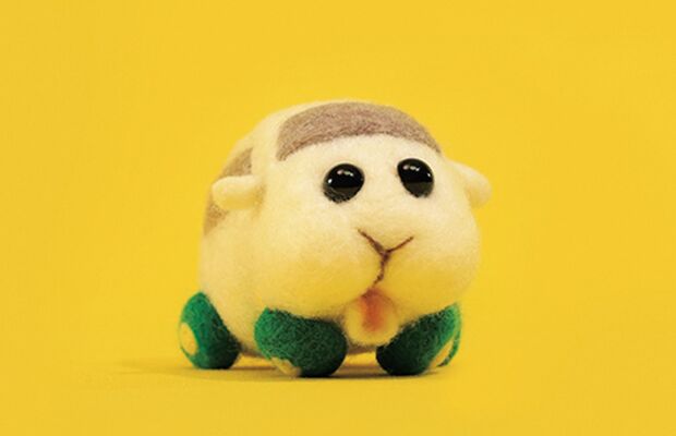 シロモ／臆病でトラブルに巻き込まれがち。心優しい運転手に甘えたりも（C）見里朝希JGH・シンエイ動画／モルカーズ