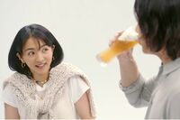 ビールCMはなぜ各社似ているのか、ゴクゴク音禁止に放送時間の規制、タレントがただ「うまい!」と言うだけ…