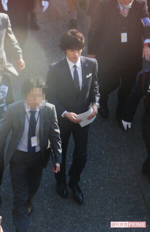 明治学院大学 パンフレット 中島健人 - メルカリ