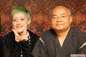 （左から）能町みね子、サムソン高橋　撮影／矢島泰輔