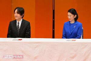 秋篠宮ご夫妻は悠仁さまに成年会見のアドバイスをされたのかもしれない（写真は2025年1月15日）