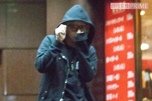 六本木合コンを終え店を出る手越祐也（'16年）