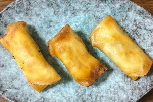 嚥下障害のある母のために考案した春巻き。トロッとした中身は飲み込みやすい