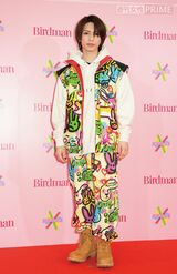 カラフルなGUCCIを身に纏う岩橋玄樹（撮影／伊藤和幸）