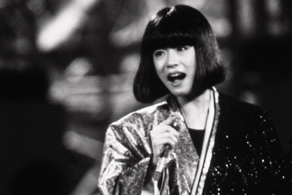 『DESIRE』では紫藤尚世さんがデザインした着物風衣装も話題に