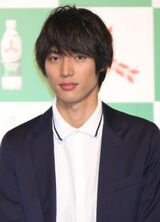 福士蒼汰の撮影現場にファン殺到、警察も出動するパニック