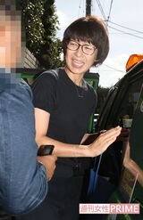 自宅から出てきた徳永有美アナを直撃（'18年）