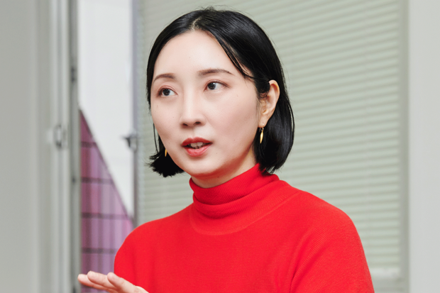 山内マリコ（やまうち・まりこ）　