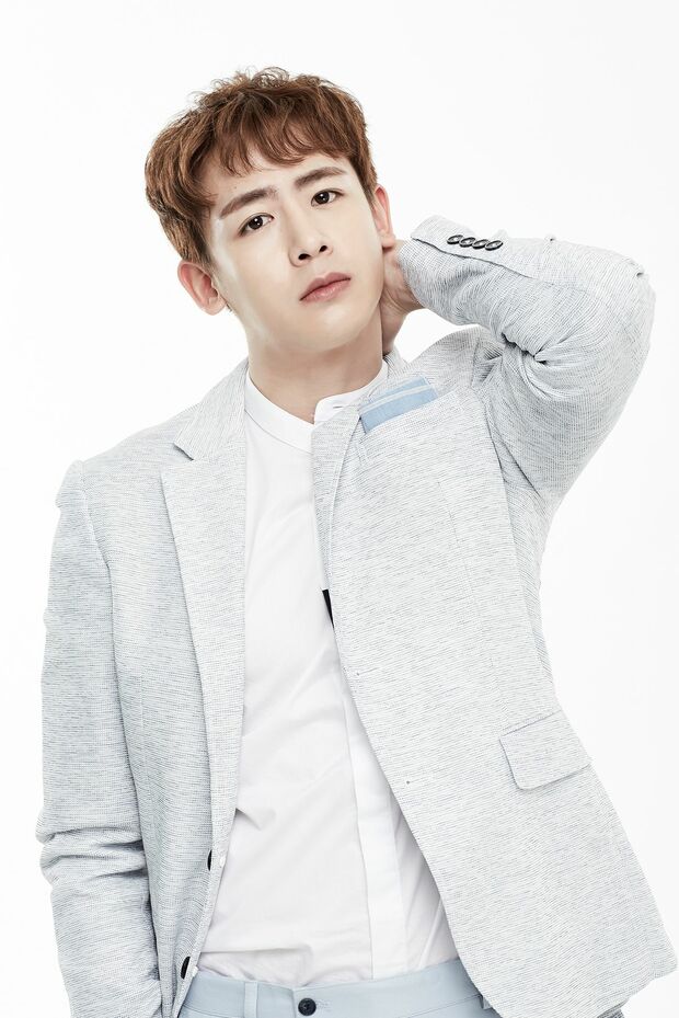 NICHKHUN　ニックン 1988／6／24　かに座　O型