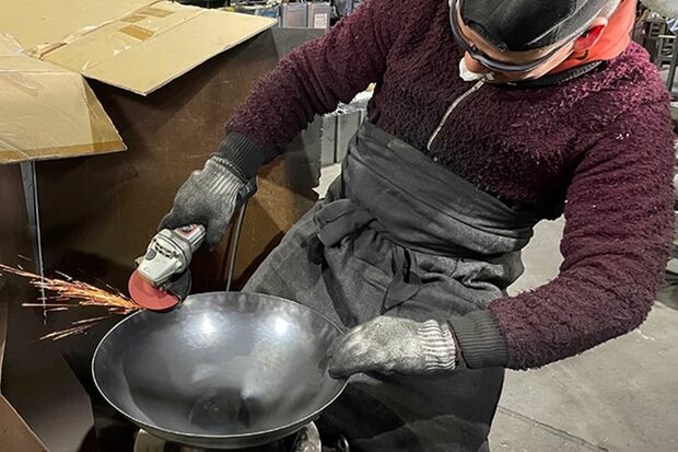 職人の目と手による微妙な匙加減