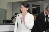 穏やかな表情で東京・羽田空港から東欧のハンガリーへ“最後”の旅行に発たれた眞子さま（8月19日）
