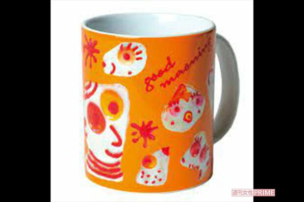 目玉焼きアートはマグカップなどグッズとしても販売された