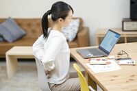 身体不調は姿勢の悪さが原因! 腰痛や不眠に効果的な「うつぶせ」になるだけの健康法