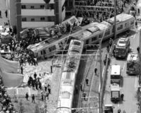 鉄道、事故から命を守るなら「各車両で真ん中に乗ること」