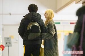 新カレとイチャつく加藤紗里（'21年1月）