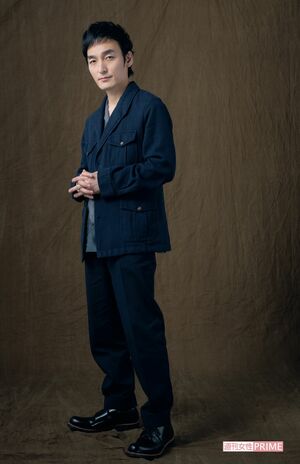 草なぎ剛  撮影／高梨俊浩