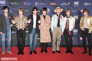 バラエティー番組の伝言ゲームで、BTSメンバーが「ソボロパン」と言い、ファンの間で話題に