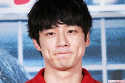 坂口健太郎