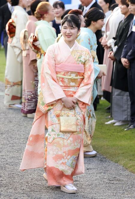 2024年10月、秋の園遊会で和装デビューを果たした愛子さま