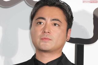 織田裕二、ファンクラブツアーで手作り焼きそば振る舞う | 週刊