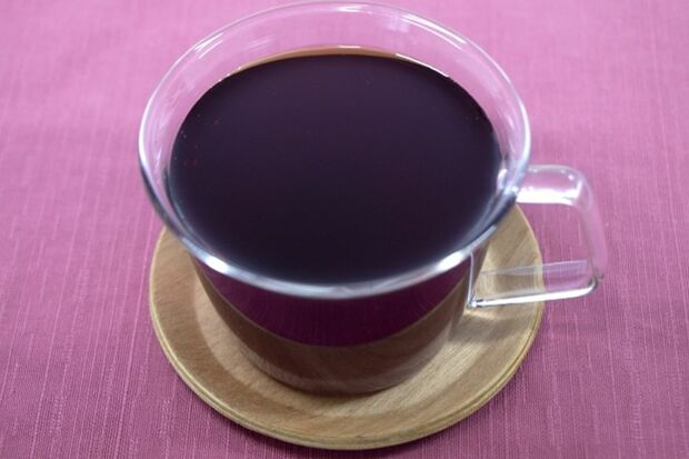 ザクロジュースは飲みやすいが、砂糖が多いものがあるので注意