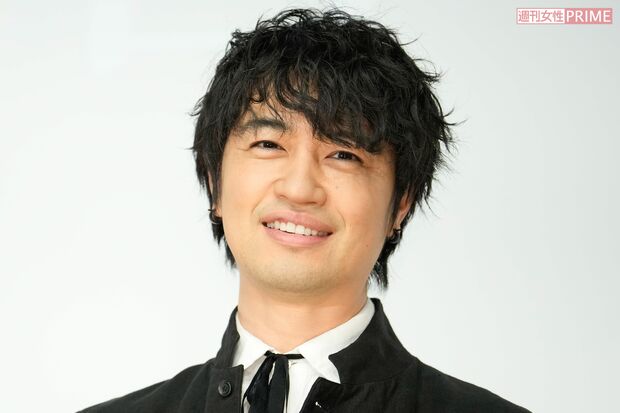 『アサヒスタイルフリー〈生〉』のCMに出演する斎藤工