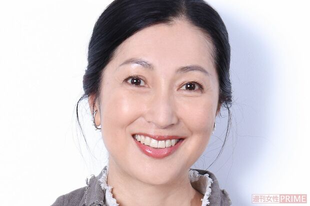 鶴田真由　撮影／吉岡竜紀