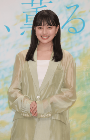 朝ドラ『風、薫る』でダブル主演を務める上坂樹里