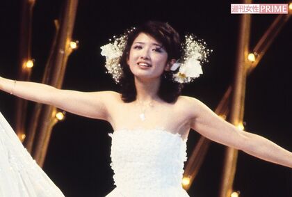 山口百恵