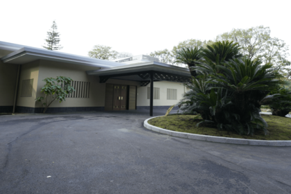 昨秋に改修を終え、秋篠宮ご夫妻と悠仁さまが住まわれている宮邸