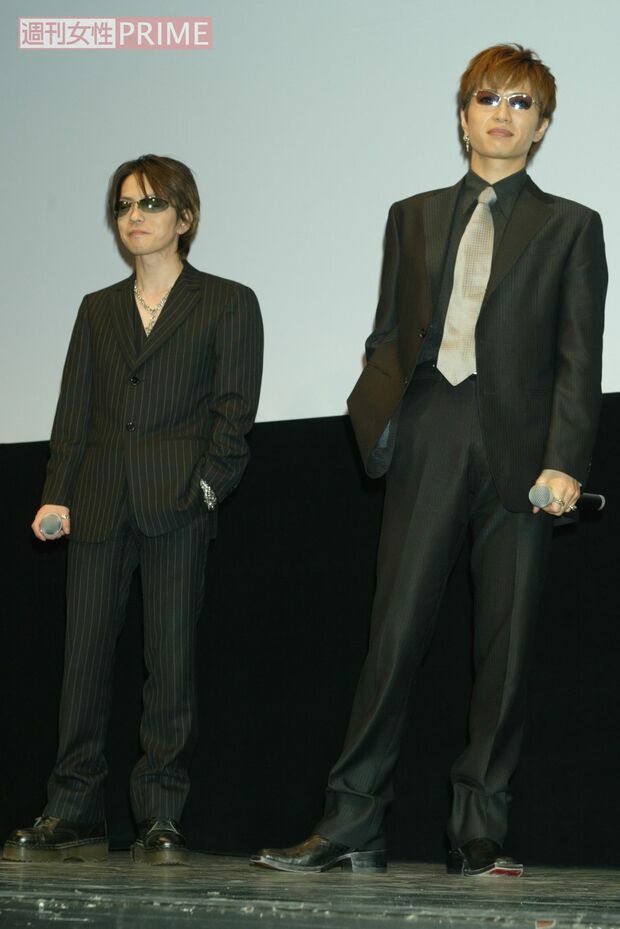 映画『moonchild』で共演したHYDEとGACKT(2002年)