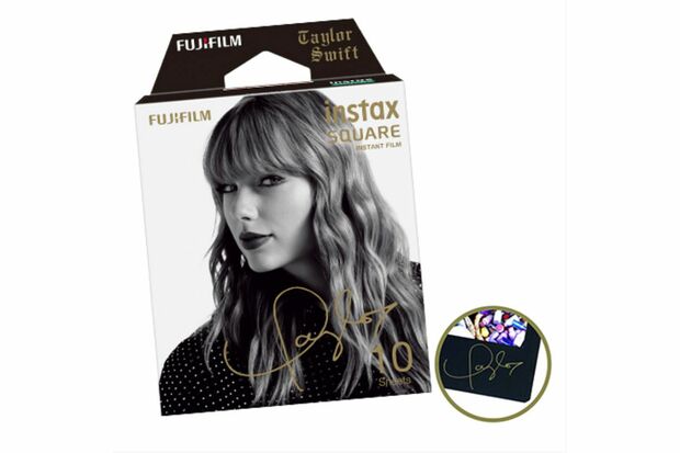 テイラー・スウィフトとコラボしたチェキフィルムのパッケージ