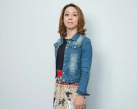 女装の東大教授「着るモノを変えただけで注目度が違う」