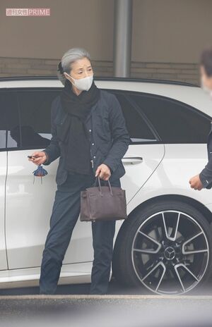 息子の襲名に関して否定した富司。梨園の妻として培った凛とした佇まいは、いまなお健在