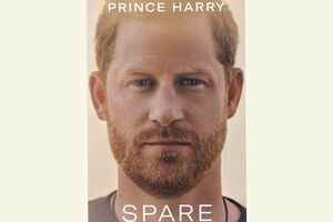 全世界でセンセーションを巻き起こしているヘンリー王子の暴露本『スペア』。メディアのインタビューなどにも積極的にも登場し、衝撃的な告白を続けてる