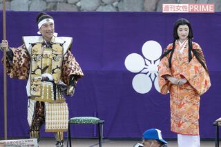 イベントに登壇する竹中直人と栗山千明