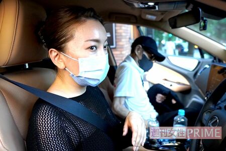 仕事終わりの加トちゃんをお迎えに　写真提供／加藤綾菜