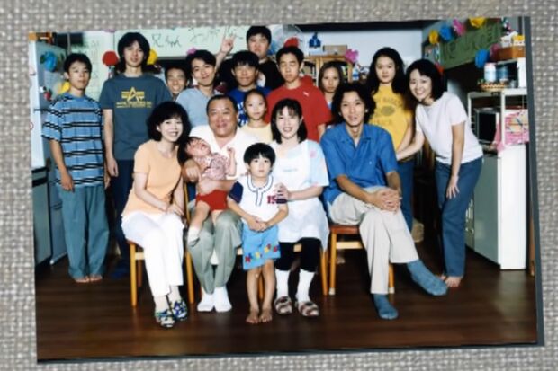 2010年に『天までとどけ』20周年記念の同窓会にて（たかお晃市YouTubeチャンネルより）