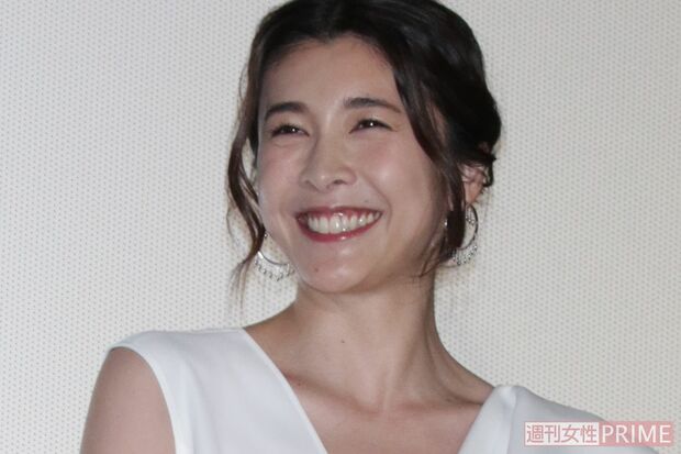 映画『長いお別れ』公開記念舞台挨拶での竹内結子さん（'19年6月）