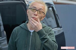 『ポツンと一軒家』（テレビ朝日系）の出演者、所ジョージ