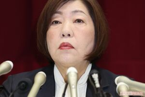12月4日に会見を行った林真理子理事長