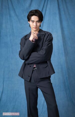 藤岡真威人　撮影／齋藤周造　ヘアメイク／藤井まどか　スタイリング／柴山陽平