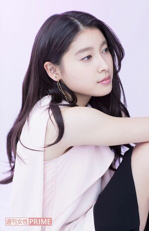 土屋太鳳　撮影／廣瀬靖士