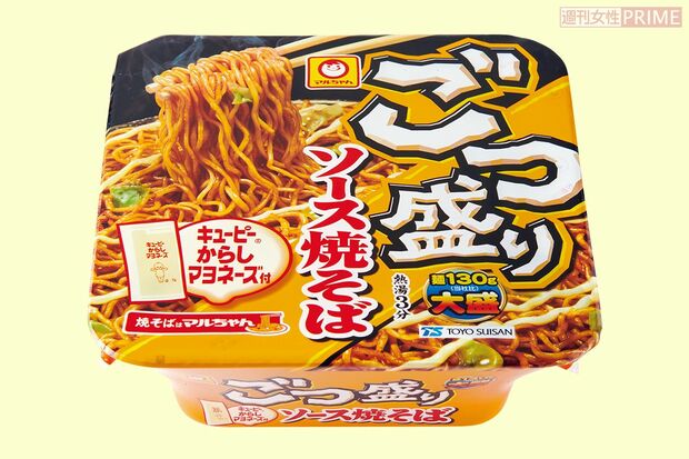 マルちゃんごつ盛りソース焼そばキユーピーからしマヨネーズ付 撮影/山田智絵