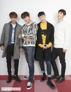 左からムンハン（22）、リーダー・ソンジュ（22）、スンヨン（20）、ジョイシェン（26）　撮影／吉岡竜紀