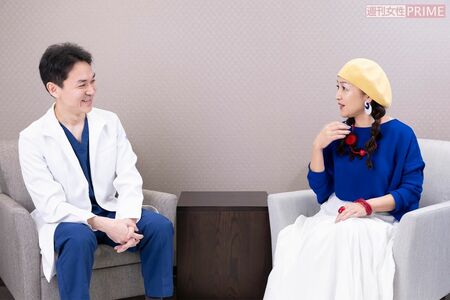タレントの荒木由美子さん（右）と、医師の高澤博和先生（左）　撮影／齋藤周造