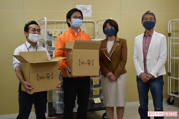 実は手芸などが好きで得意な久美さん。お店の休業期間に、密を避けながら従業員と一緒に布マスクを製作し、認定NPO法人セカンドハーベスト名古屋へ寄付をした