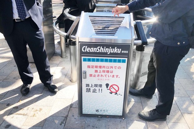 都市部では喫煙所利用が一般的になり、路上喫煙を見るケースは稀になりつつある